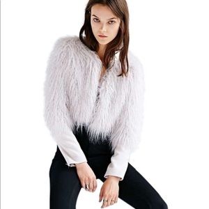 Kimchi Blue 💙 faux fur jacket